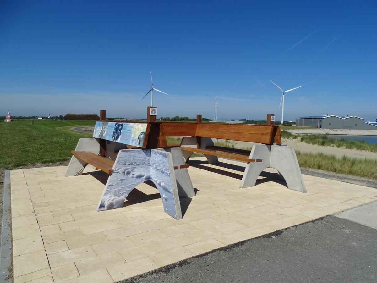 Vakantiehuis Noord-Beveland kort bij de zee Colijnsplaat Buitenkant foto
